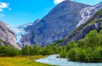 Briksdal glacier in Olde
