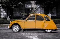 Yellow 2CV