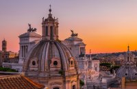 Sunsetting over the roofs of Rome