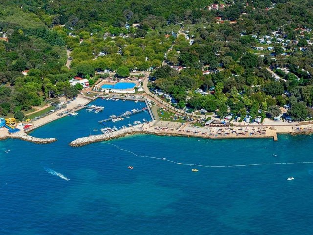 Autokamp Zelena Laguna