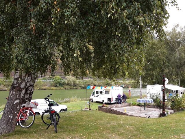 Knaus Campingpark Mosel/Burgen