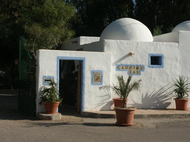 Camping Albergue Tau