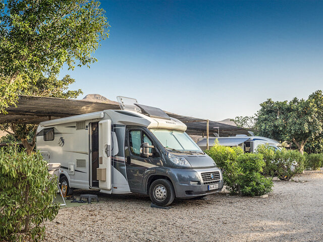 Camping Los Escullos
