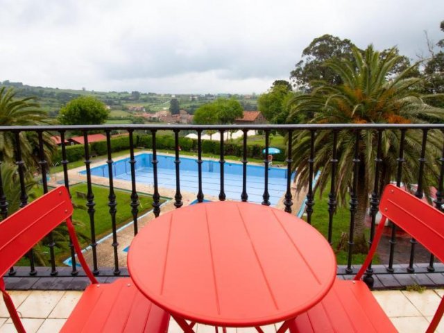 Camping Santillana