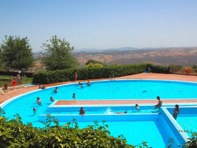 Camping El Peñón