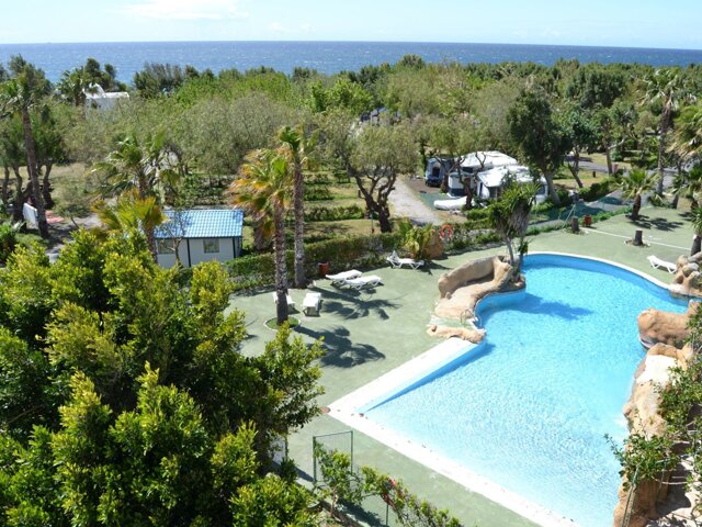 Camping Castillo de Banos