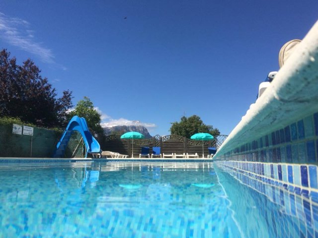 Camping Caravaning les Grillons
