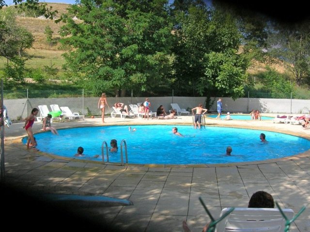 Camping, Hotel de plein air les Cariamas