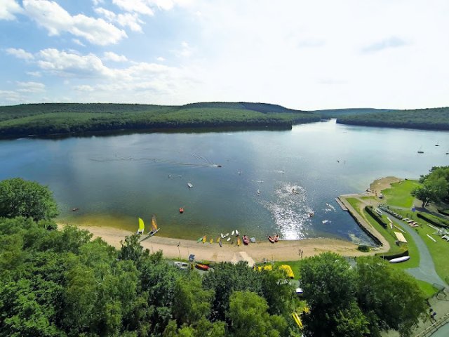 Camping du Lac des Vieilles-Forges