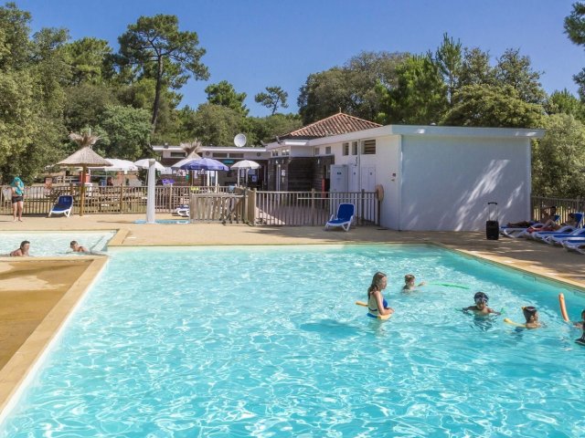 Flower Camping Monplaisir