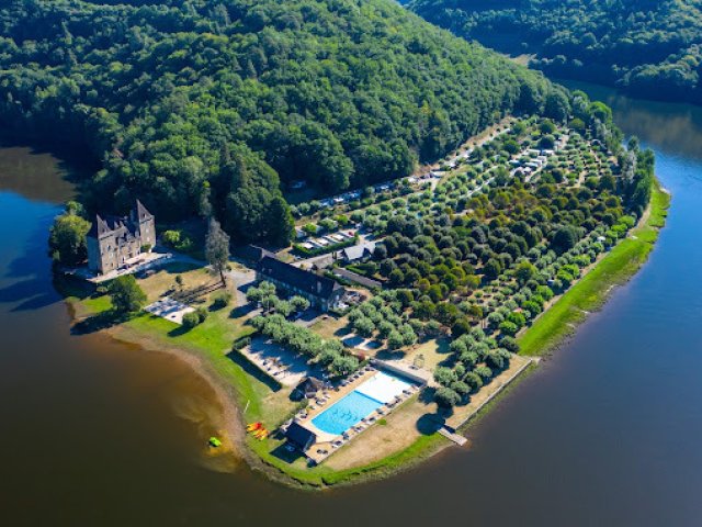 Camping Château de Gibanel