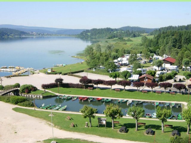 Camping Municipal de Saint Point-Lac