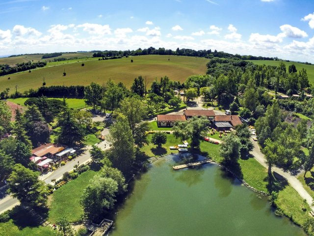 Camping du Lac de la Thésauque