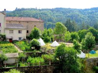 Camping Les Eaux Vives