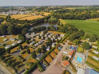 Camping Le Lac Des Charmilles