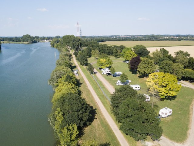 Camping Du Pont de Bourgogne