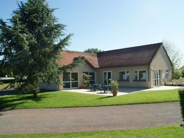Camping du Château et de l’Oseraie