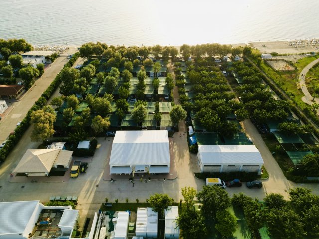 Camping Ouzouni Beach