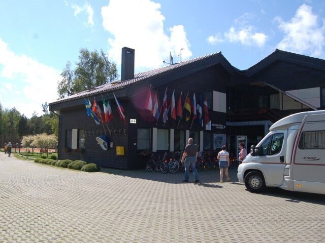 Camping Nidos