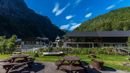 Briksdalsbre Mountain Lodge