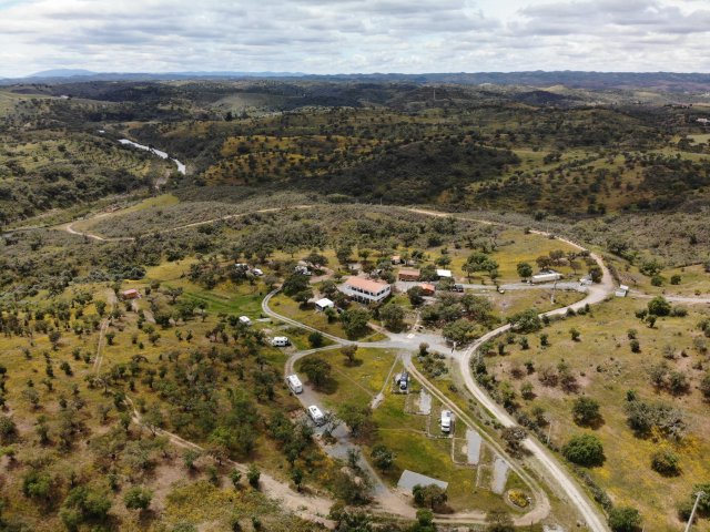 Camping Serro da Bica