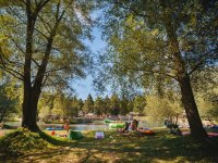 Camping Menina