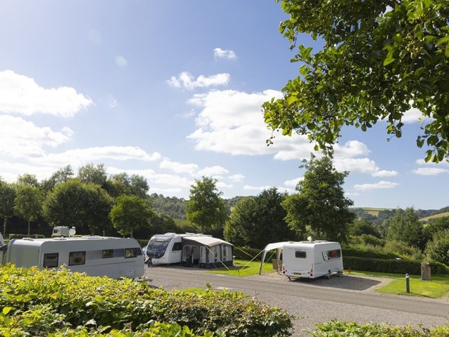 Exebridge Lakeside Caravan and Motorhome Club Site