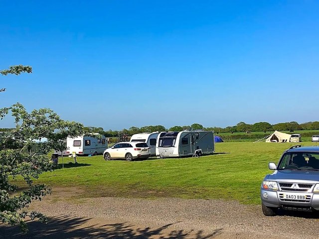 Weston Caravan and Campsite