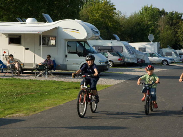 Grafham Water Caravan and Motorhome Club Site