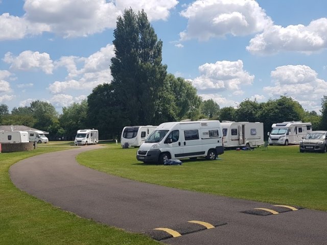 Cambridge Camping & Caravanning Club Site