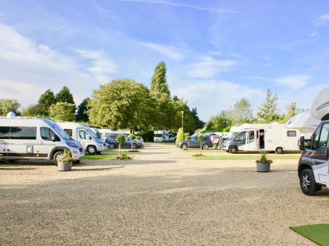 Delph Bank Touring Park