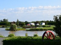 Walnut Lakes Holiday Park