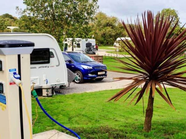 York Naburn Lock Caravan Park
