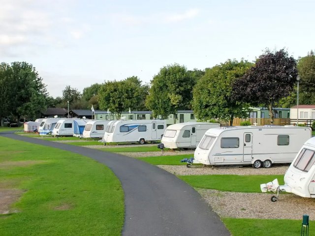 Riverside Leisure Park