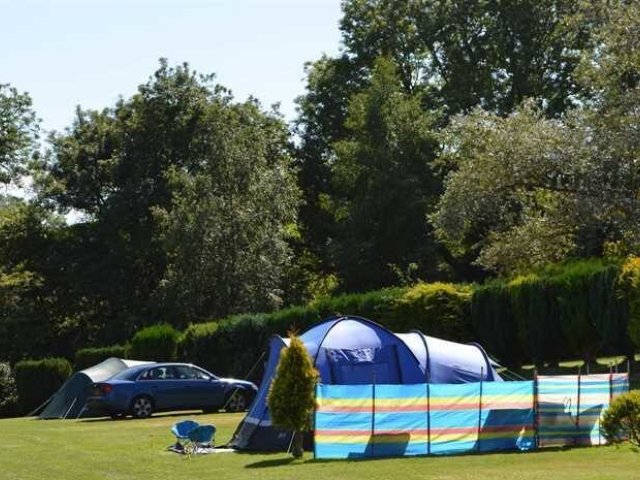 Noble Court Holiday Park