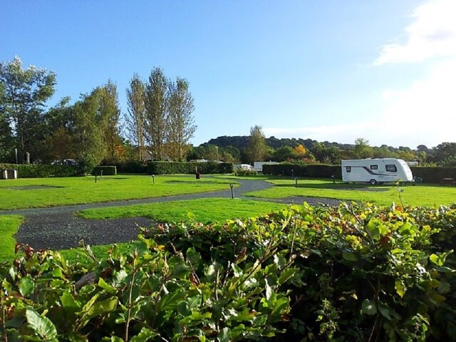 Daisy Bank Touring Caravan Park