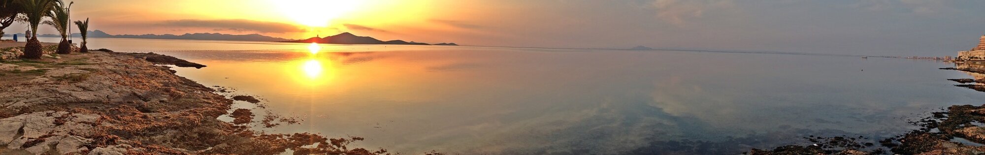 Spain’s Mediterranean Coast - A Coastal Road Trip background image