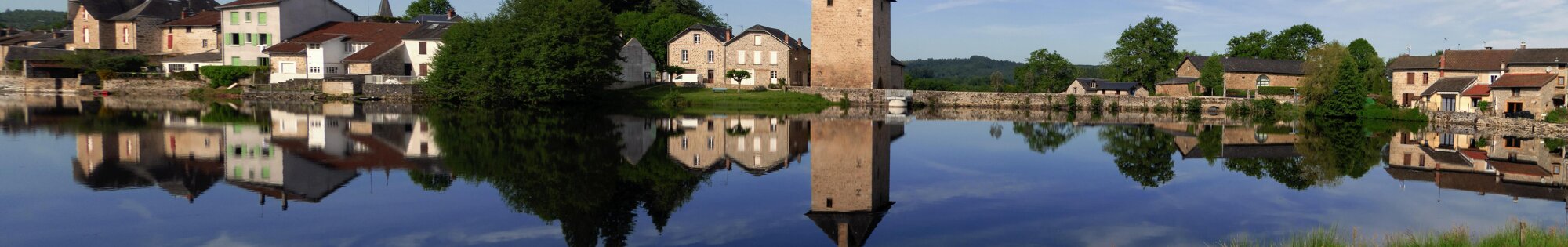 Cycling in Limousin background image