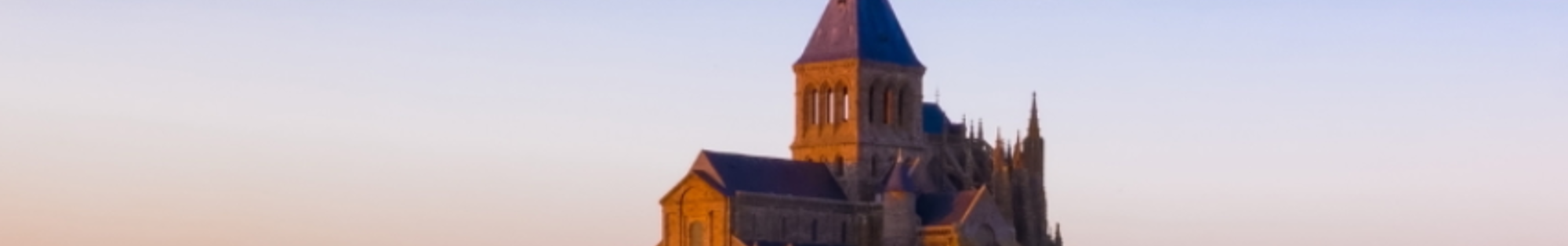 Destinations Magazine Issue 15 background image