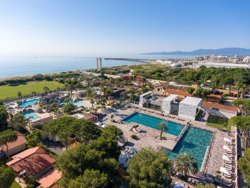 Book over 1500 campsites throughout Europe