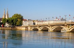 Adour River at Aire-sur-l'Adour