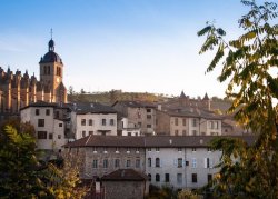 Saint-Antoine-l’Abbaye [📸 Tourism Saint Marcellin Vercors Isere] tourisme.saintmarcellin-vercors-isere.fr