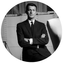 Hubert de Givenchy in 1960 in France. Photograph by Robert Doisneau/Gamma-Rapho, via Getty Images.