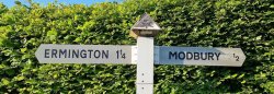 A traditional Devon Fingerpost