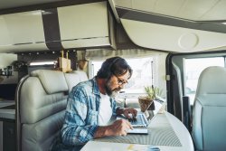 Chosing the right site as a digital nomad