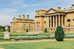 Holkham Hall [credit: holkham.co.uk]