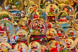 Snow globes at Christmas market