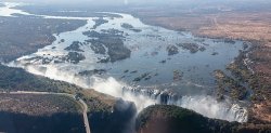 Victoria Falls by Diego Delso, CC BY-SA 4.0