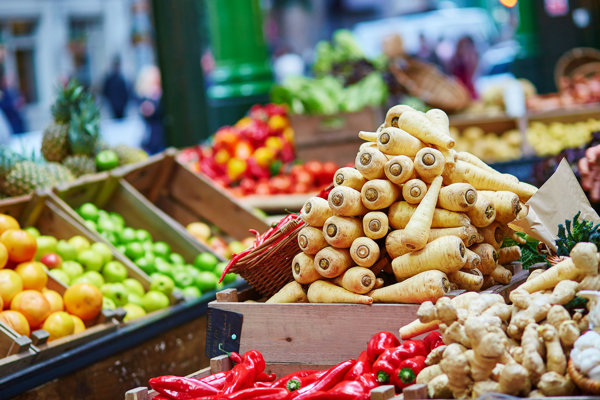 Fresh fruit and veg at farmers market
