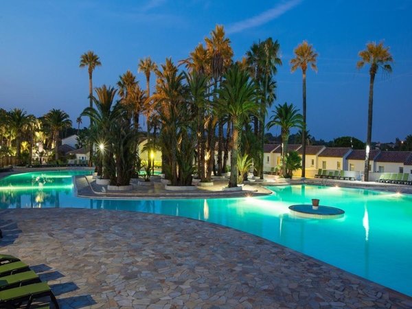 Camping Resort la Baume la Palmeraie